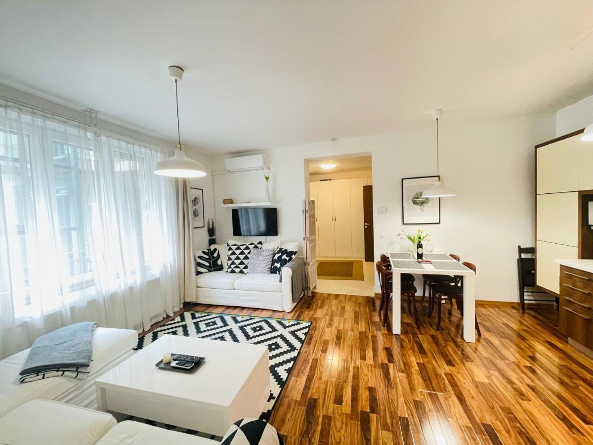 Peony Szekely Mihaly Apartment - Free Garage Budapest Exteriör bild